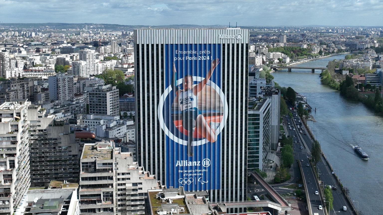 Allianz Breaks into Top 30 Global Brands