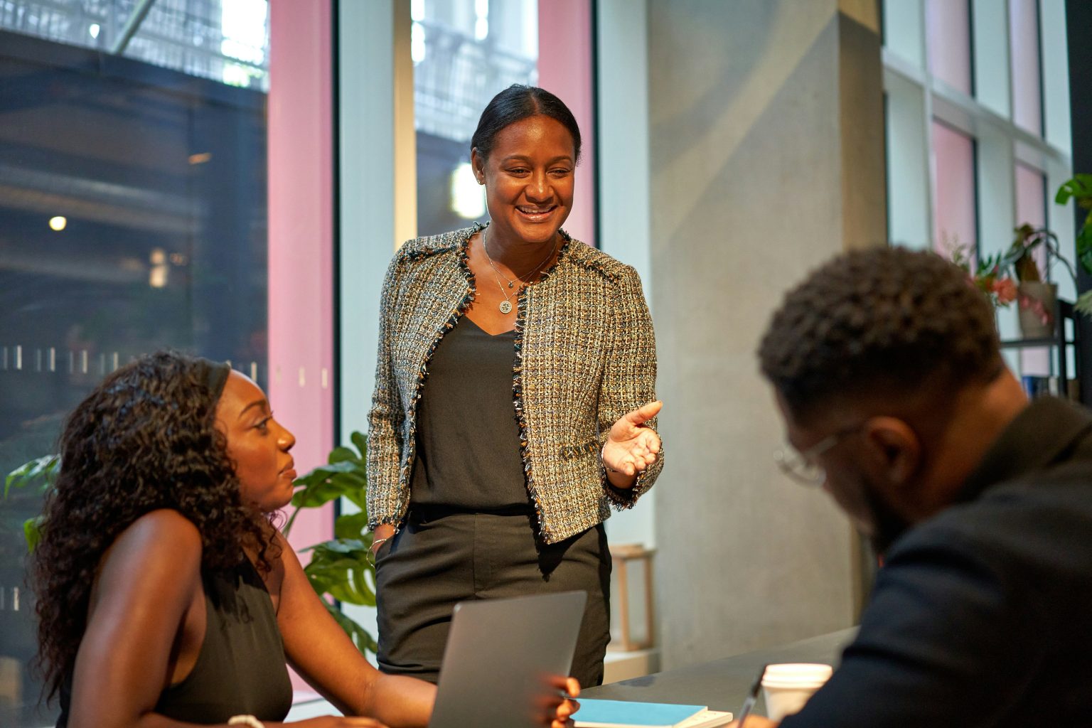 Making Communication Seamless: 5 Hacks for UK Businesses